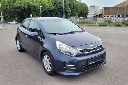 Kia Rio 245.000 km 3.790 &euro; Essen 45356
