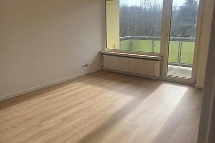 Wohnung Remscheid Reinshagen - 3 Zimmer, 67 m&sup2;, 689&euro; | Angebot:25934341
