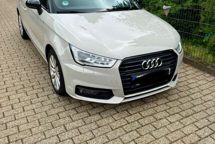 Audi A1 153.000 km 8.888 &euro; Wuppertal 42111