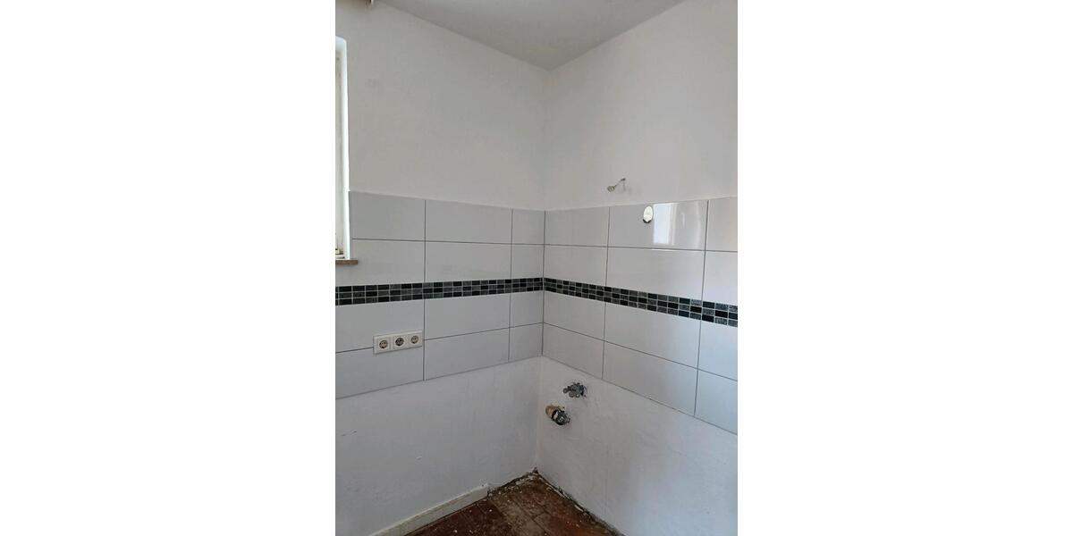 Erdgeschoßwohnung Solingen Mitte - 1 Zimmer, 45 m&sup2;, 600&euro; | Angebot:26327004