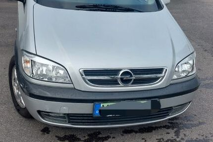 Opel Zafira Tourer 93.200 km 4.500 &euro; Wuppertal 42111