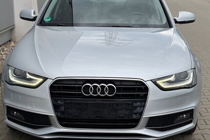 Audi A4 205.000 km 9.890 &euro; Düsseldorf - Bezirk 8 40231