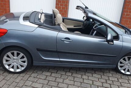 Peugeot 207 90.500 km 2.950 &euro; Grevenbroich 41515