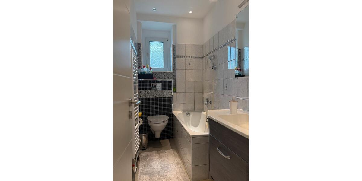 Etagenwohnung Düsseldorf Flingern Süd - 3 Zimmer, 64 m&sup2;, 329.000&euro; | Angebot:26345335