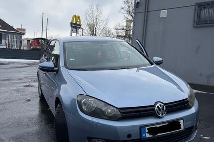 VW Golf 158.000 km 4.400 &euro; Essen 45326