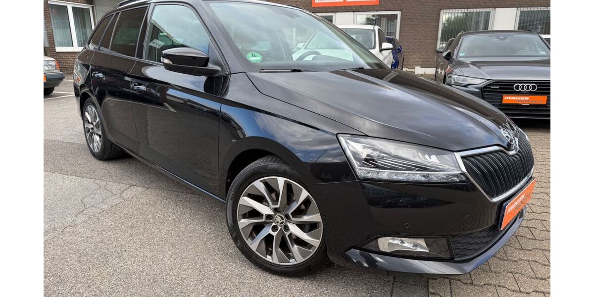 Skoda Fabia 93.700 km 11.980 &euro; Düsseldorf 40549