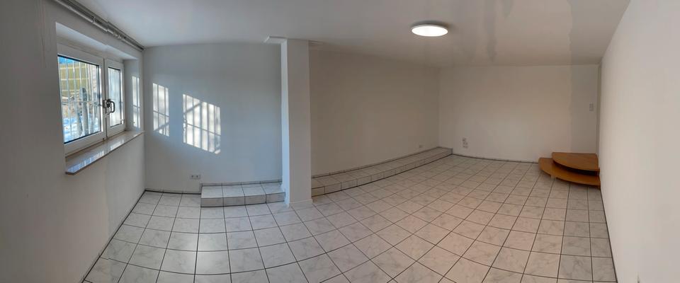 Erdgeschoßwohnung Essen Huttrop - 1 Zimmer, 40 m&sup2;, 620&euro; | Angebot:27537482
