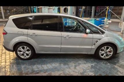 Ford S-Max 392.866 km 4.000 &euro; Duisburg 47179