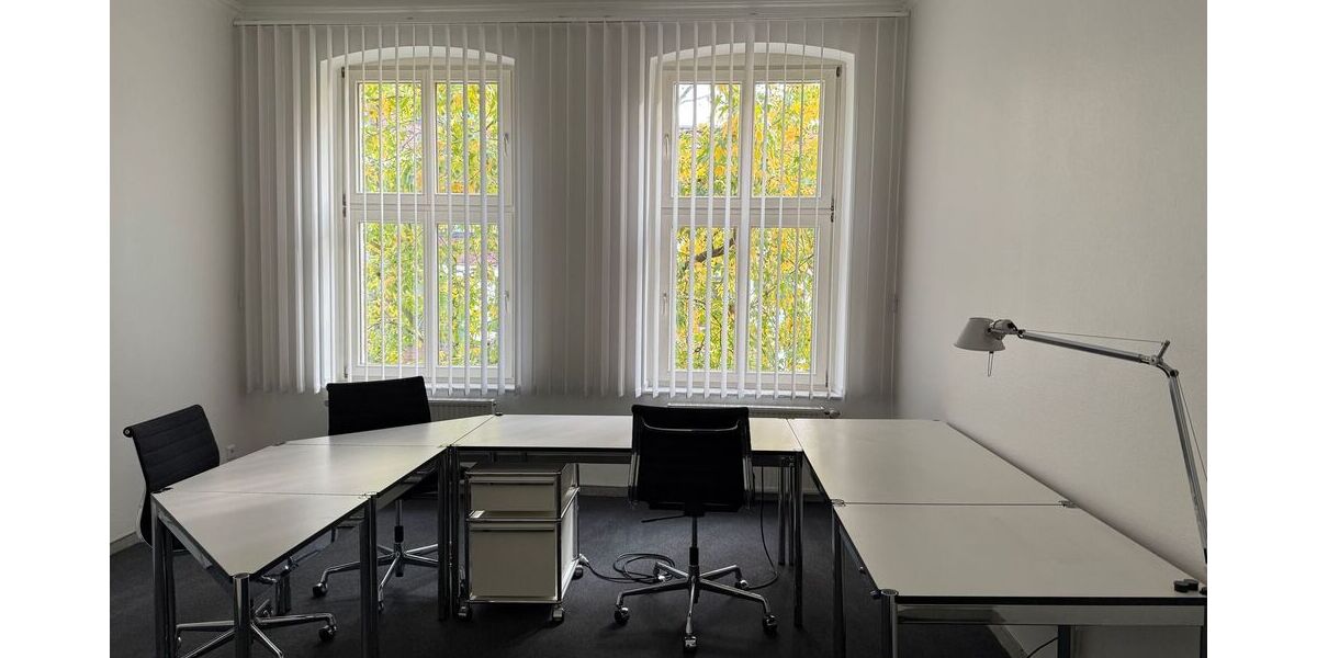 Repräsentative Bürofläche mit Stuckdecken in Düsseldorf-Pempelfort - Gewerbeobjekt Düsseldorf Pempelfort | Angebot:26801901