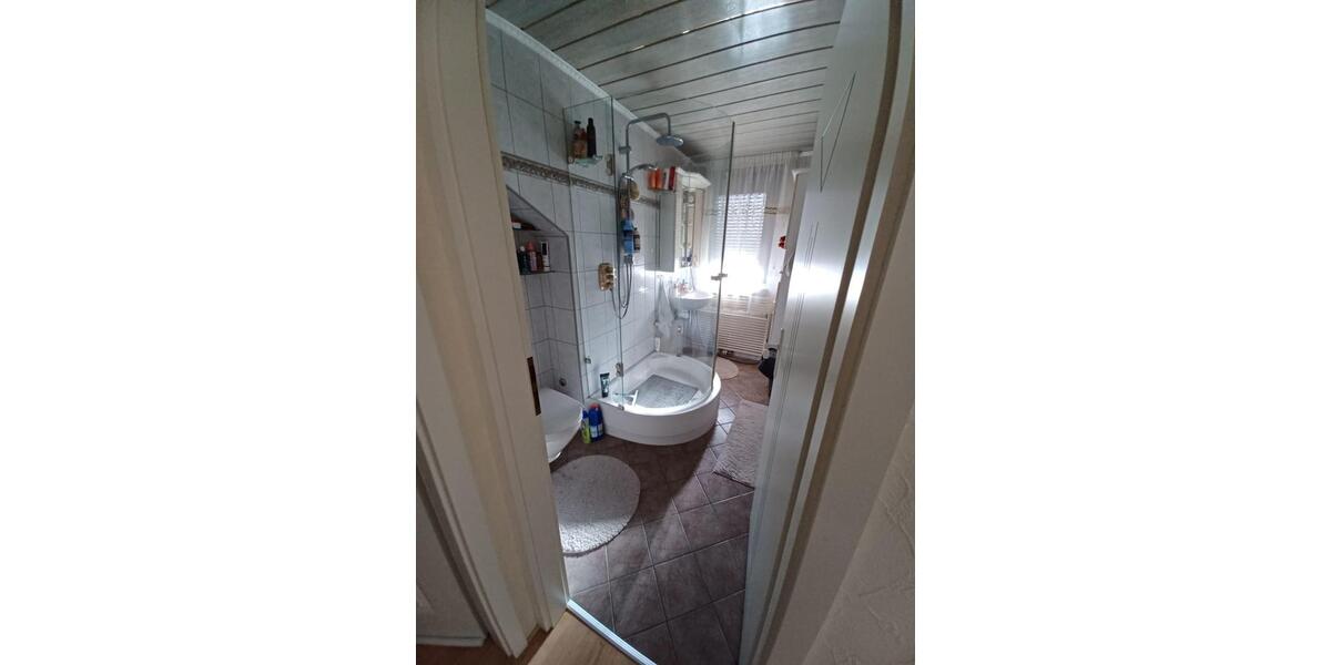Reihenhaus Duisburg Hochheide - 4 Zimmer, 138 m&sup2;, 395.000&euro; | Angebot:27054474
