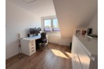 Dachgeschoßwohnung Duisburg Huckingen - 3 Zimmer, 70 m&sup2;, 230.000&euro; | Angebot:27213800