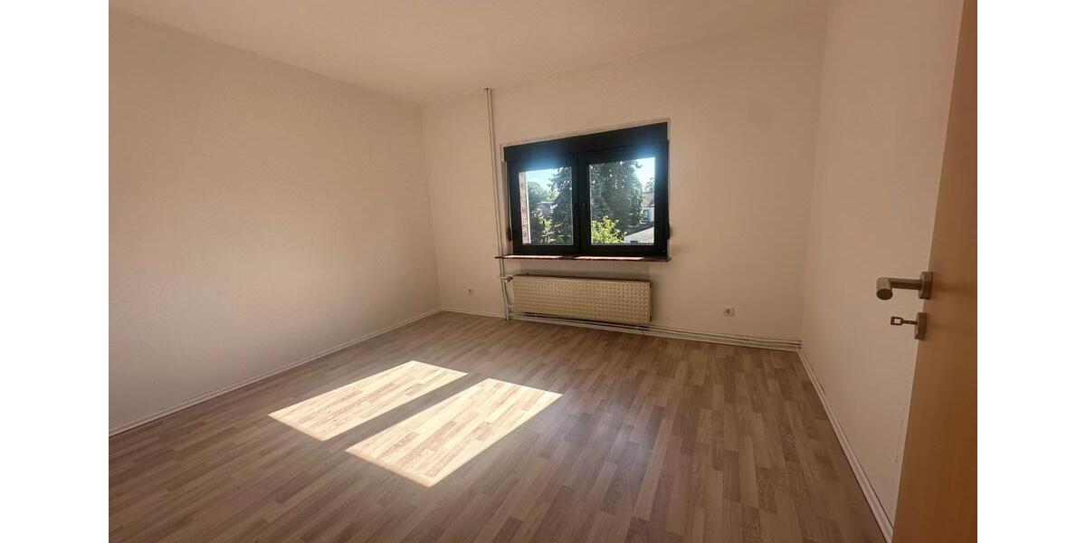 Einfamilienhaus Duisburg Walsum - 7 Zimmer, 150 m&sup2;, 390.000&euro; | Angebot:27537597