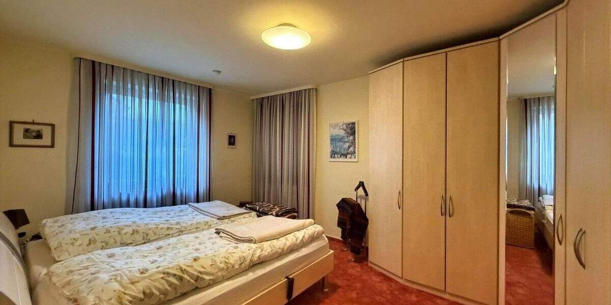 Etagenwohnung Essen Rüttenscheid - 3 Zimmer, 125 m&sup2;, 359.000&euro; | Angebot:25687023