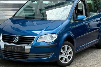 VW Touran 190.000 km 2.498 &euro; Ratingen 40880
