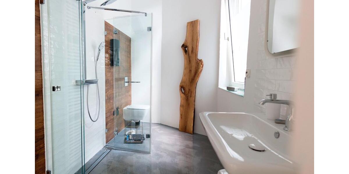 Erdgeschoßwohnung Duisburg Duisburg-Mitte - 3 Zimmer, 127 m&sup2;, 205.000&euro; | Angebot:26033201