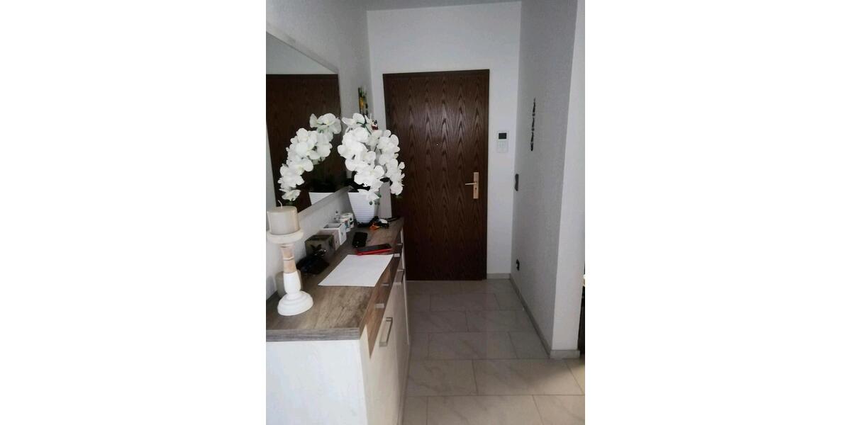 Etagenwohnung Neuss Erfttal - 1 Zimmer, 85 m&sup2;, 240.000&euro; | Angebot:27458654