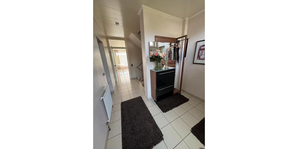 Reihenhaus Krefeld Fischeln - 5 Zimmer, 160 m&sup2;, 649.000&euro; | Angebot:26598301