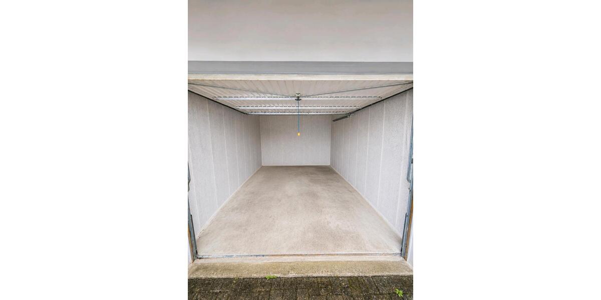 Etagenwohnung Solingen Mitte - 3 Zimmer, 83 m&sup2;, 243.000&euro; | Angebot:27067666