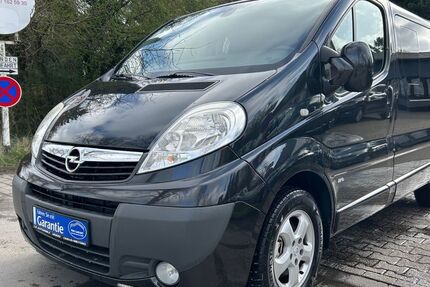 Opel Vivaro 270.000 km 8.589 &euro; Moers 47447