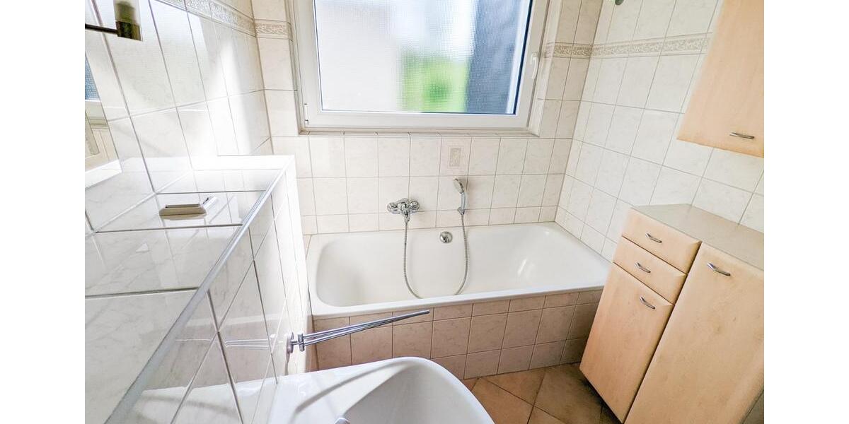 Etagenwohnung Essen Stadtbezirk VIII - 4 Zimmer, 98 m&sup2;, 890&euro; | Angebot:25385658