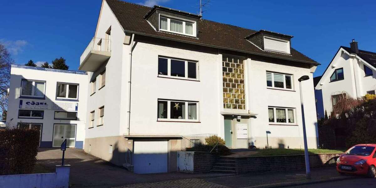 Einfamilienhaus Solingen Mittelpilghausen - 25 Zimmer, 858 m&sup2;, 1.375.000&euro; | Angebot:27524979