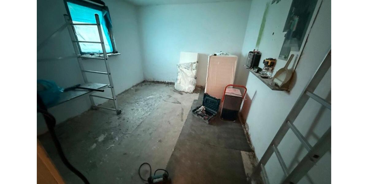 Einfamilienhaus Langenfeld (Rheinland) - 7 Zimmer, 100 m&sup2;, 333.000&euro; | Angebot:26455213