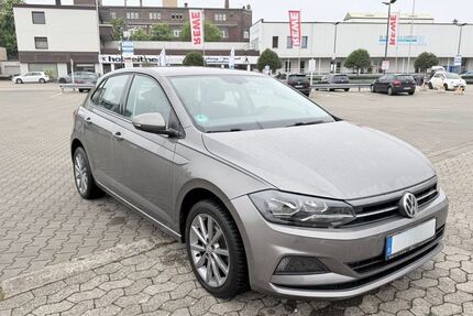 VW Polo 140.500 km 12.400 &euro; Düsseldorf 40229