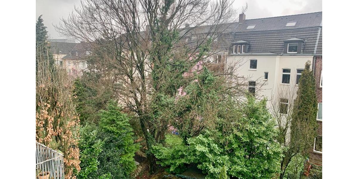 Etagenwohnung Essen Stadtbezirk II - 2.5 Zimmer, 65 m&sup2;, 725&euro; | Angebot:25988620