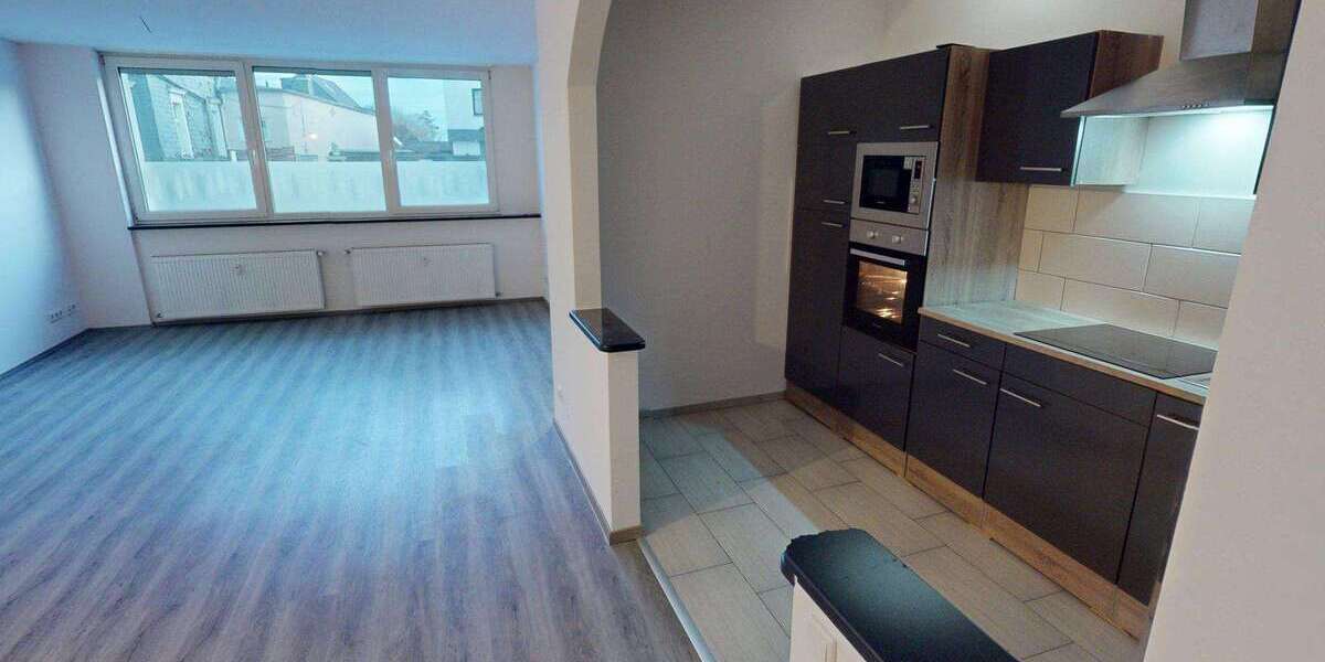 Etagenwohnung Solingen Burg - 3 Zimmer, 94 m&sup2;, 795&euro; | Angebot:24511257