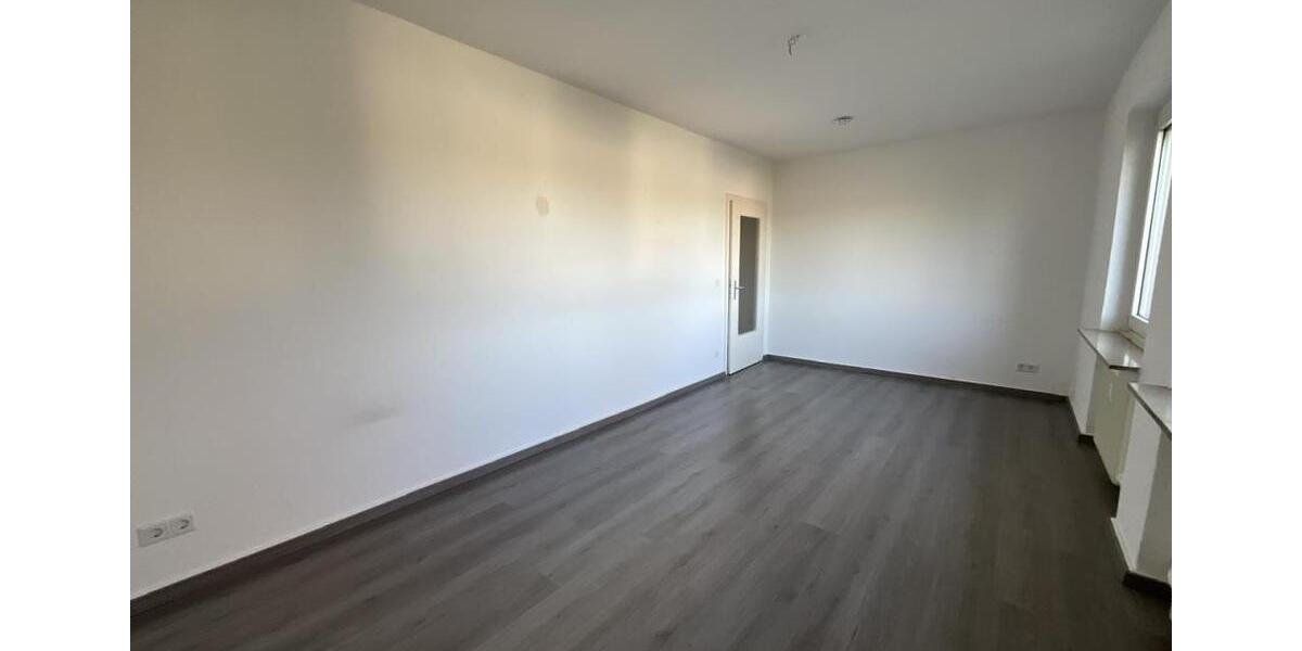Etagenwohnung Krefeld Gartenstadt - 3 Zimmer, 90 m&sup2;, 849&euro; | Angebot:25906427