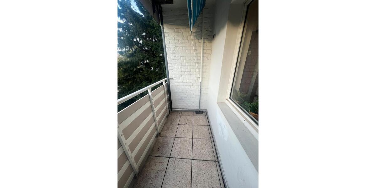 Etagenwohnung Düsseldorf Flingern Süd - 1 Zimmer, 57 m&sup2;, 690&euro; | Angebot:25987347