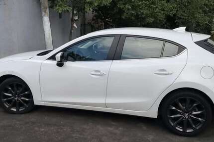 Mazda 3 210.000 km 7.000 &euro; Duisburg 47137