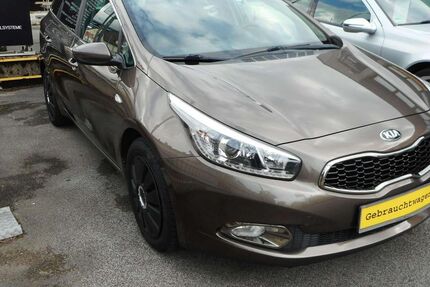 Kia ceed / Ceed 125.000 km 8.600 &euro; Solingen 42653