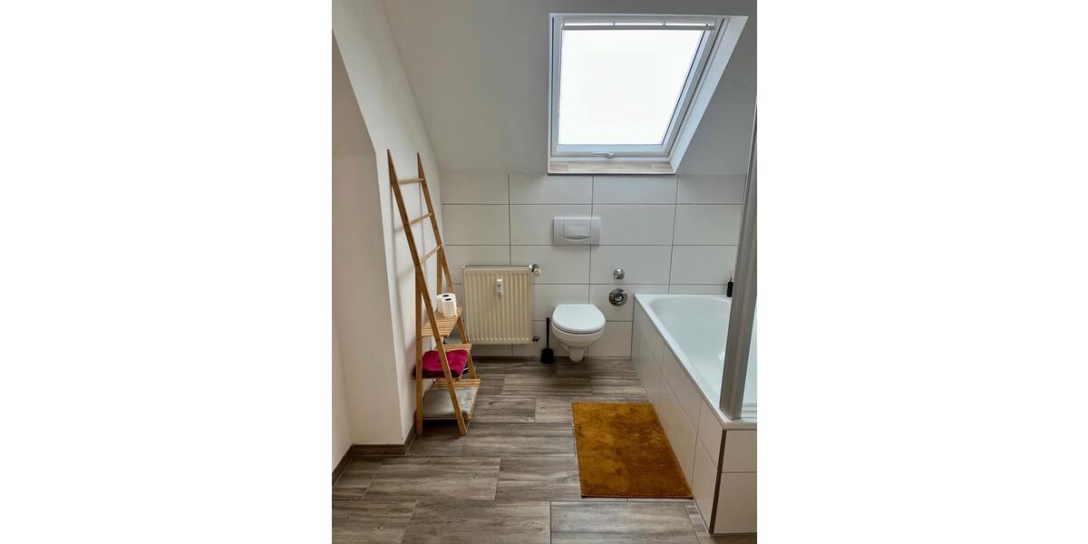 Etagenwohnung Düsseldorf Stadtbezirk 2 - 3 Zimmer, 78 m&sup2;, 690&euro; | Angebot:25414927