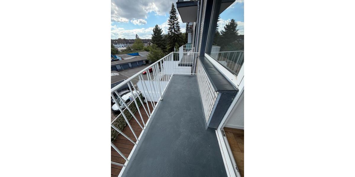 Etagenwohnung Duisburg Mittelmeiderich - 3 Zimmer, 85 m&sup2;, 1.100&euro; | Angebot:27555220