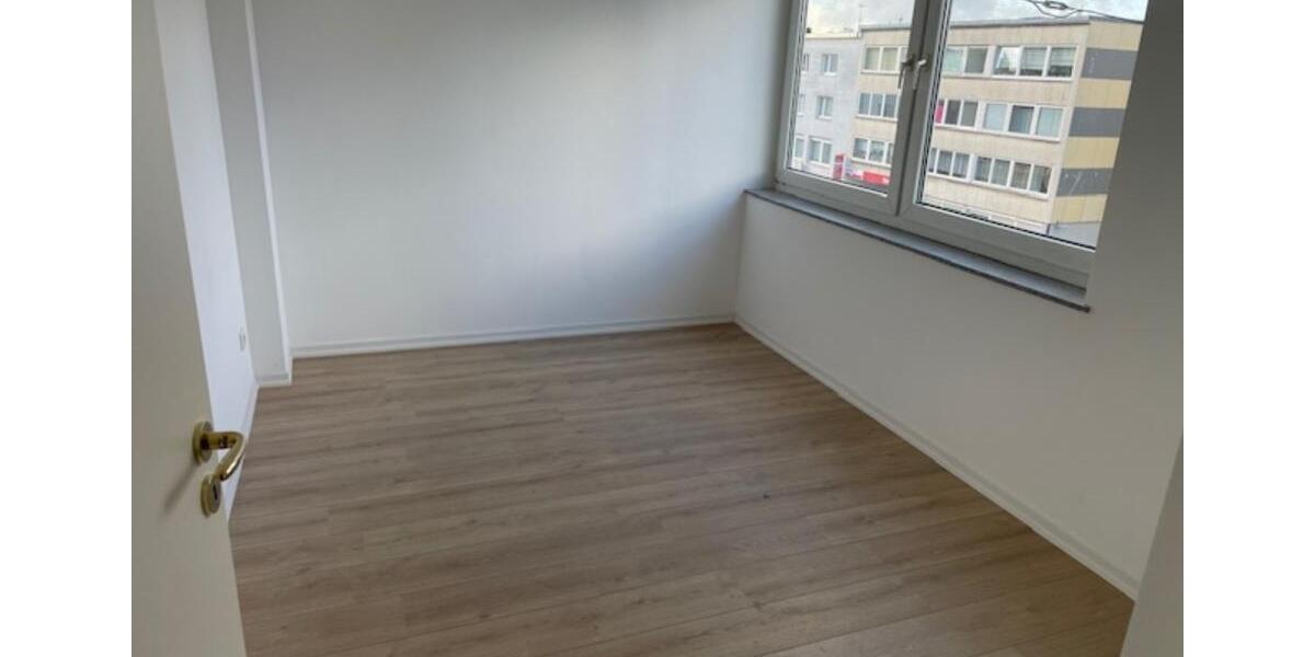 Etagenwohnung Wuppertal Gemarkung Barmen - 3 Zimmer, 77 m&sup2;, 750&euro; | Angebot:25961209