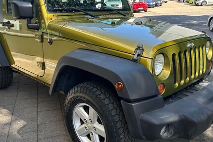 Jeep Wrangler 154.000 km 12.950 &euro; Gelsenkirchen 45899