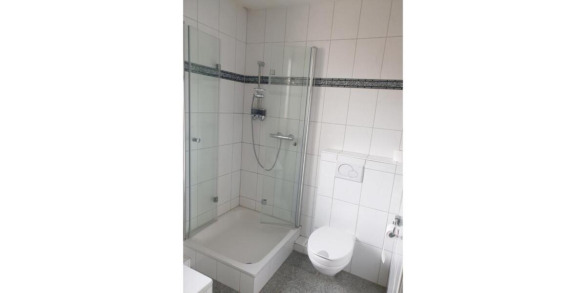 Etagenwohnung Langenfeld (Rheinland) - 3 Zimmer, 95 m&sup2;, 365.000&euro; | Angebot:26395115