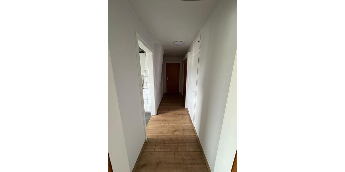 Dachgeschoßwohnung Gelsenkirchen Ückendorf - 2.5 Zimmer, 50 m&sup2;, 450&euro; | Angebot:27550467