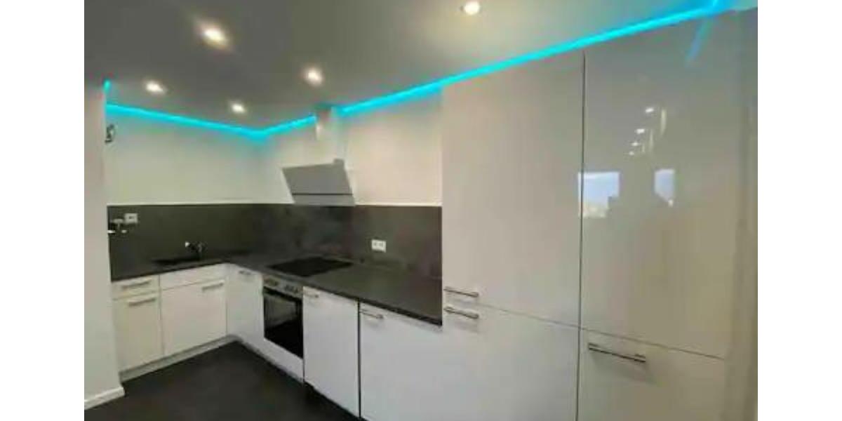 Etagenwohnung Neuss - 2 Zimmer, 70 m&sup2;, 1.300&euro; | Angebot:25961178