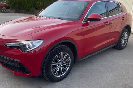 Alfa Romeo Stelvio 105.000 km 21.699 &euro; Remscheid 42855