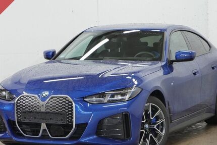 BMW i4 27.682 km 54.950 &euro; Mülheim 45472