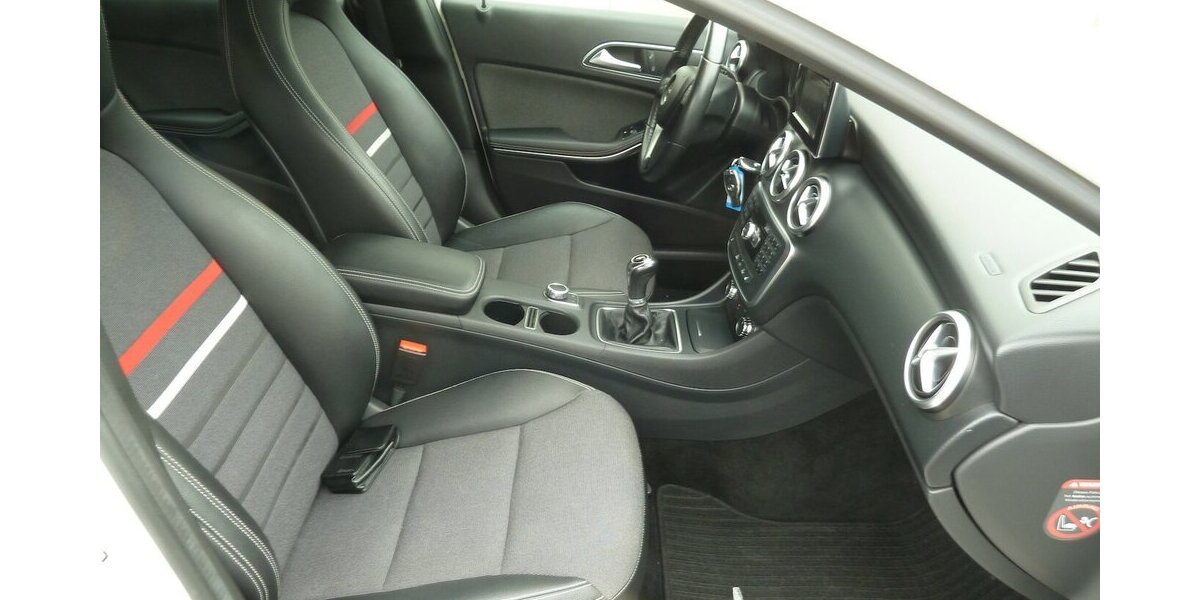 Mercedes-Benz A 180 CDI Style Sportsitze Klima Navi Alu Kamera 87.000 km 12.900 &euro; Ratingen 40885