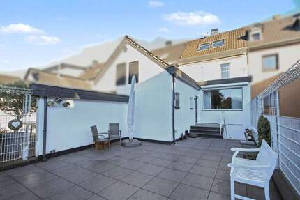 Haus Moers Hülsdonk - 5 Zimmer, 137 m&sup2;, 375.000&euro; | Angebot:25846006