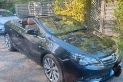 Opel Cascada 118.500 km 9.990 &euro; Essen 45147