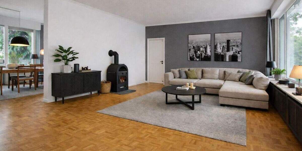 Einfamilienhaus Duisburg / Huckingen Huckingen - 7 Zimmer, 243 m&sup2;, 999.000&euro; | Angebot:25741652