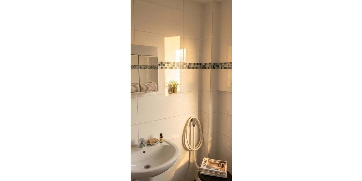 Etagenwohnung Gelsenkirchen Ückendorf - 4 Zimmer, 75 m&sup2;, 562&euro; | Angebot:25905027