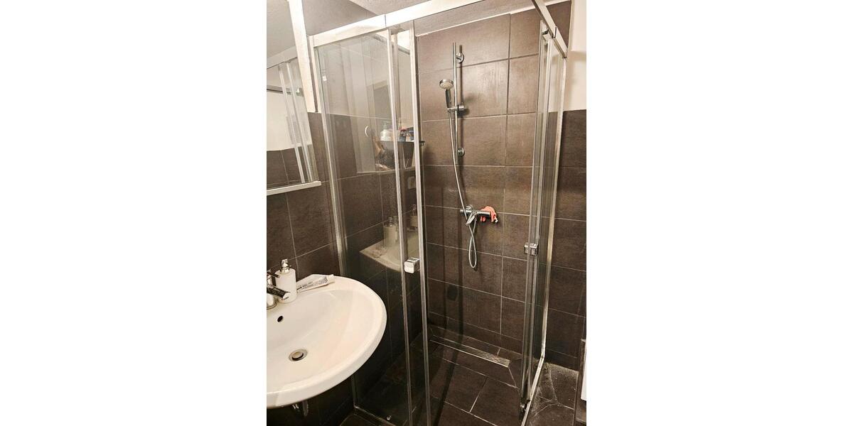 Etagenwohnung Düsseldorf Pempelfort - 1 Zimmer, 37 m&sup2;, 240.000&euro; | Angebot:27191952