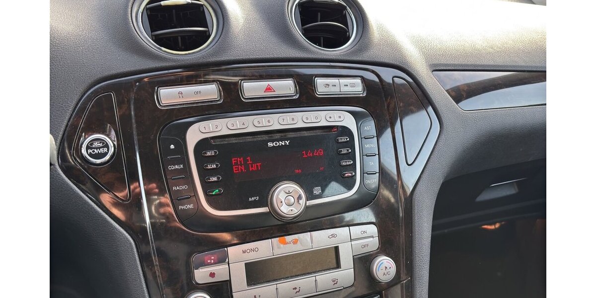 Ford Mondeo Ghia X Klima Tempo Sitzhzg. BI-Xenon AHK 248.720 km 3.700 &euro; Wuppertal 42327