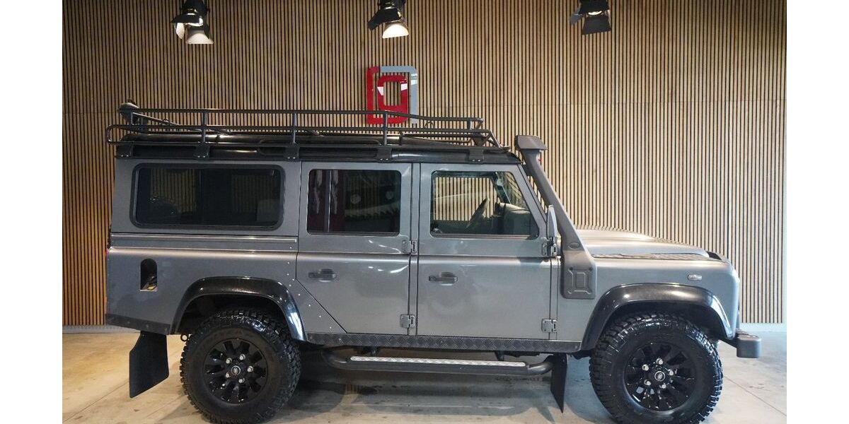 Land Rover Defender 7.500 km 71.941 &euro; Duisburg 47228